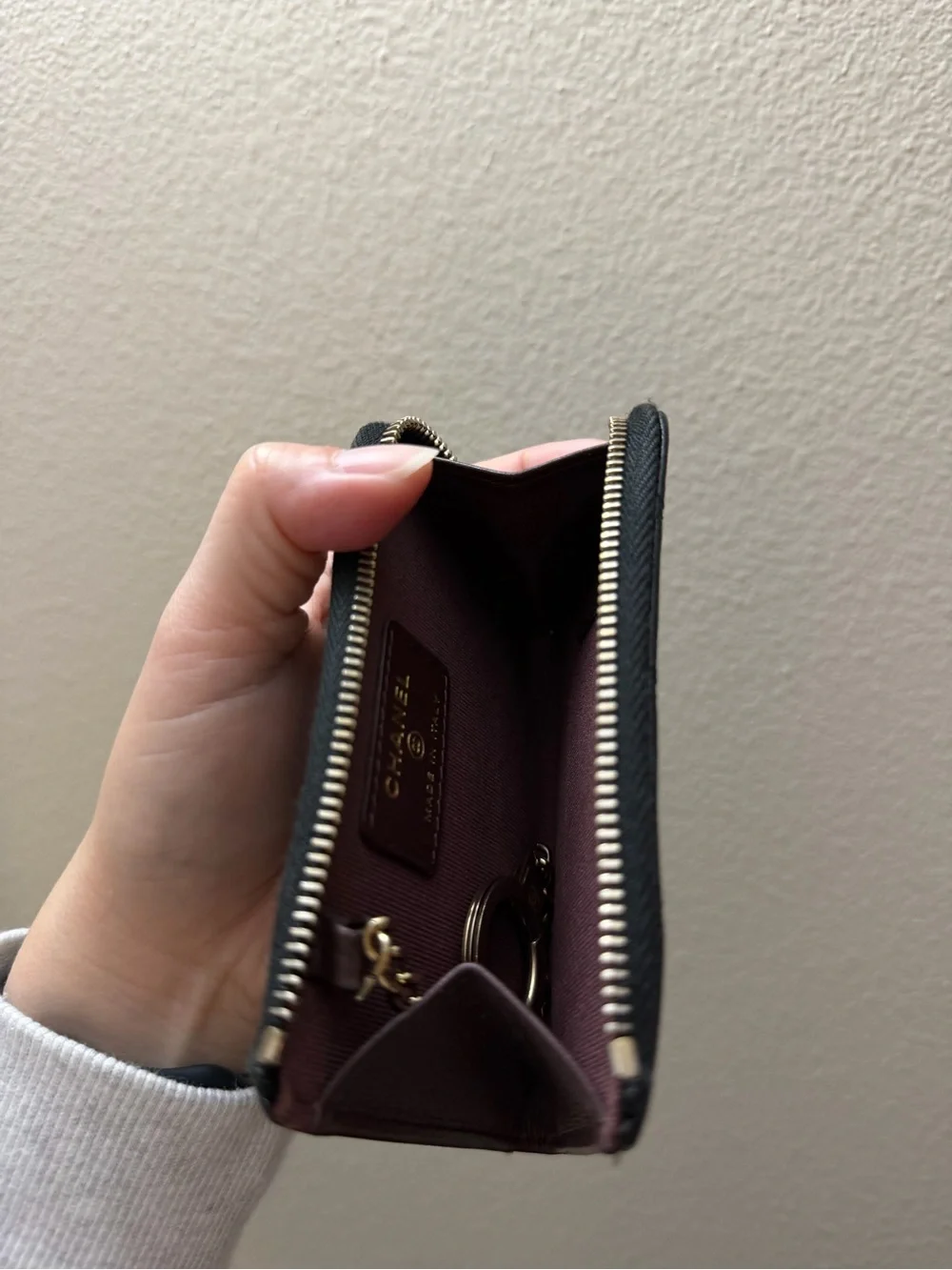 CHANEL classic zipped